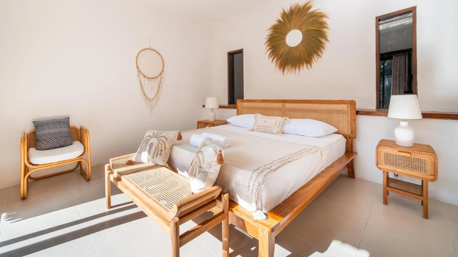 Free Pick-Up Balinese Style Tropical Private Pool Villa With 2 Bedrooms Seminyak 0*,